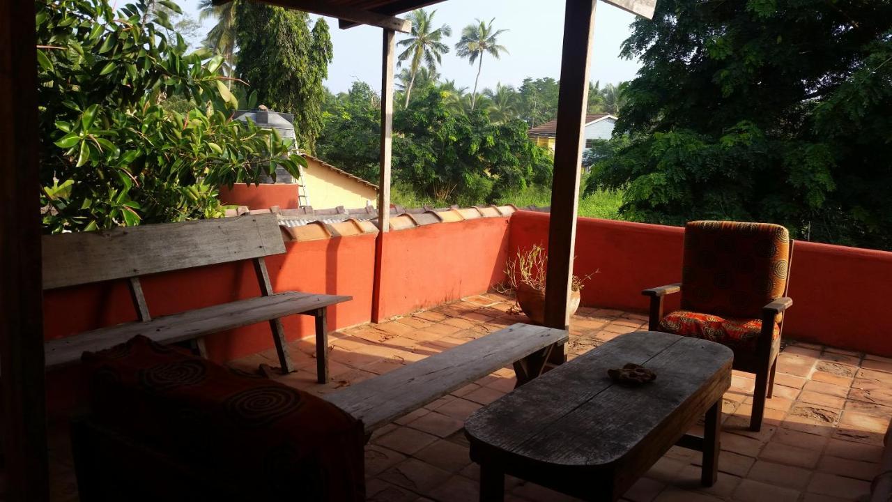 Hôtel Big Milly'S Backyard à Kokrobite Extérieur photo