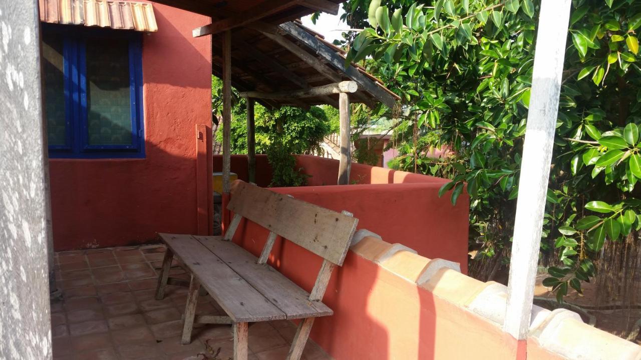 Hôtel Big Milly'S Backyard à Kokrobite Extérieur photo