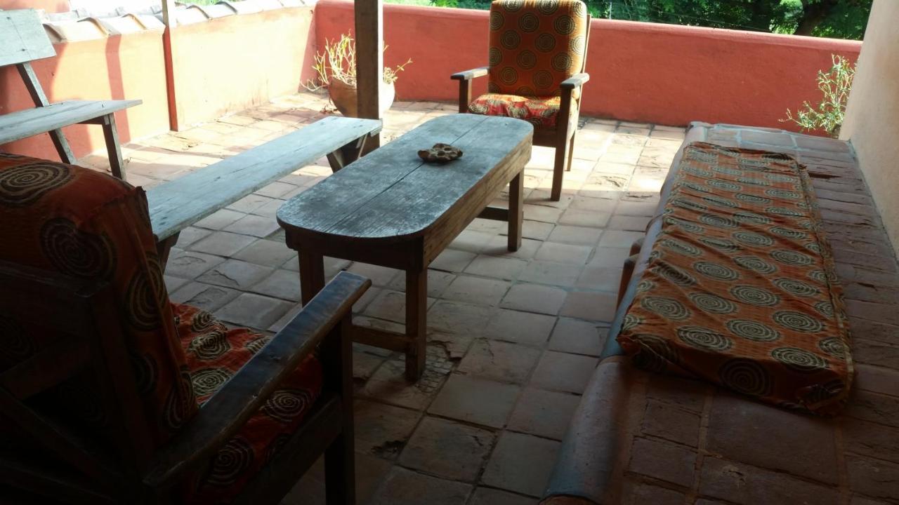 Hôtel Big Milly'S Backyard à Kokrobite Extérieur photo