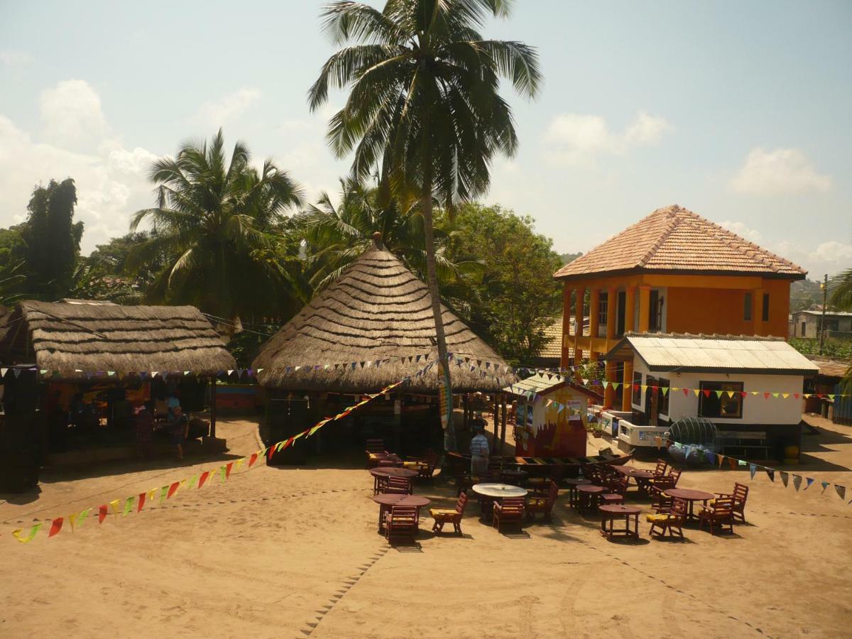 Hôtel Big Milly'S Backyard à Kokrobite Extérieur photo